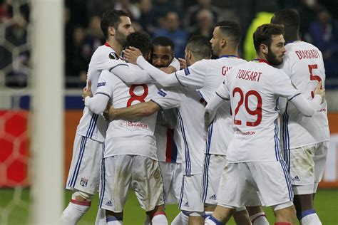 Niesamowity mecz w rozgrywkach francuskich! Olimpique Lyon wygrywa 3 punkty w ważnym meczu.