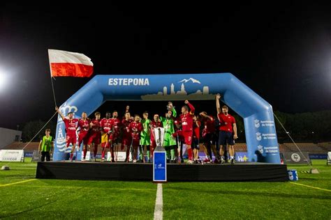 Bardzo ważny triumf wicemistrza polskiej ligi - naprawdę słabe spotkanie Sprataka Trnawa w 3. rundzie kwalifikacji do Ligi Konferencji Europy!